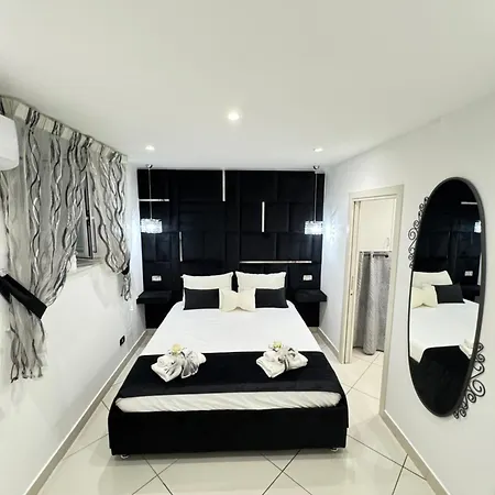 Holiday home Dea Maison Parthenope